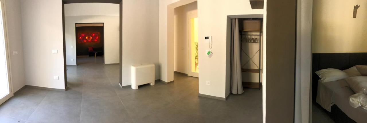 Carlo V - Con Piscina E Giardino Privati Apartment Lecce Exterior photo